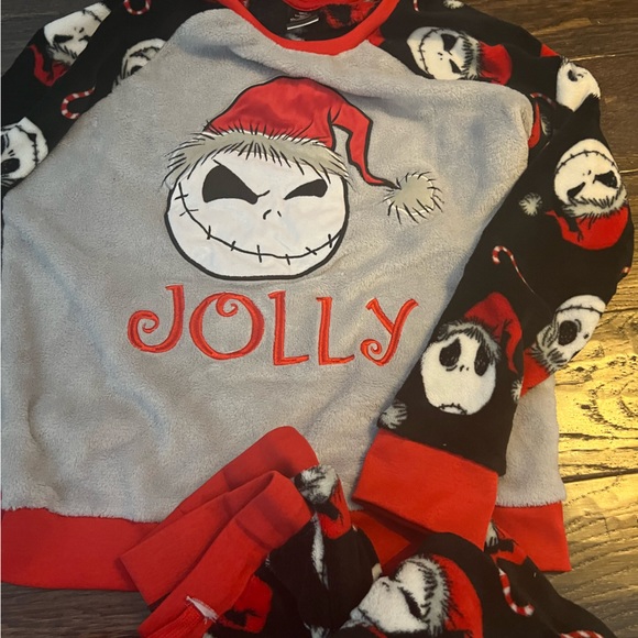 Nightmare Before Christmas PJ’s | XS - Picture 3 of 5